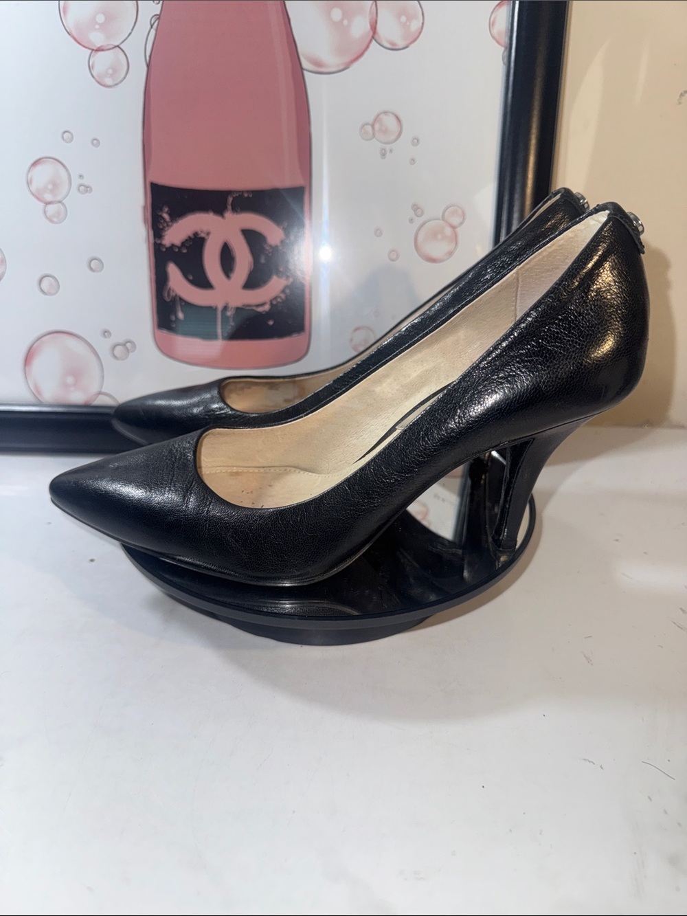 Michael Kors Black Leather Pointed Toe Pumps - Women’s Size 5.5
